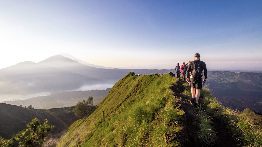 Sunrise Trekking Gunung Batur